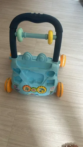 Andador e motoquinha 
