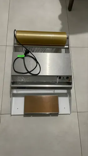 Máquina embaladora R Baião