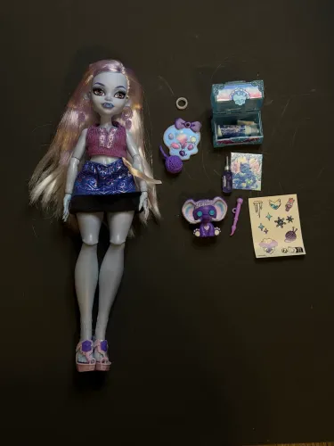 Monster High G3 Self-Scare Secrets Abbey