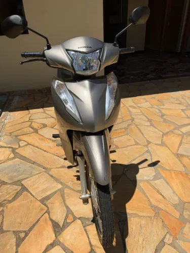 Honda Biz 110i 2022