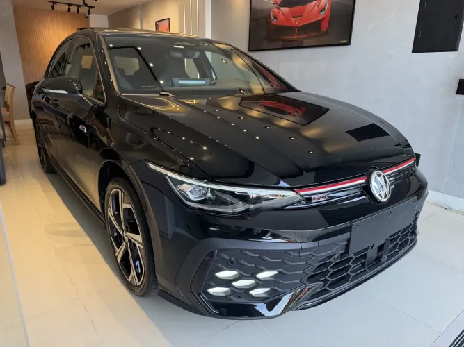 Volkswagen Golf GTI 2.0 2026