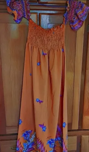 Vendo um vestido ciganinha