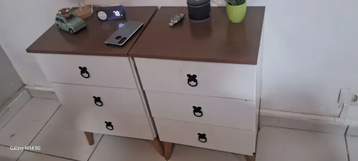 Criado mudo cada