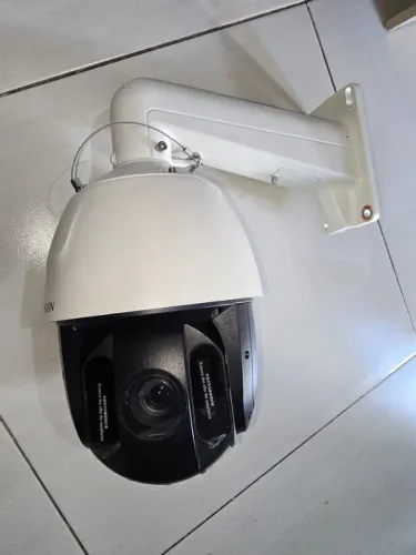 HIKVISION Speed Dome DS-2DE5232IW-AE - Câmera PTZ IP Profissional