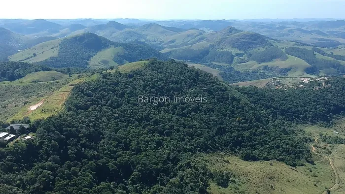 Granjas com 5 mil metros quadrados a venda no Bairro São Geraldo em Juiz de Fora