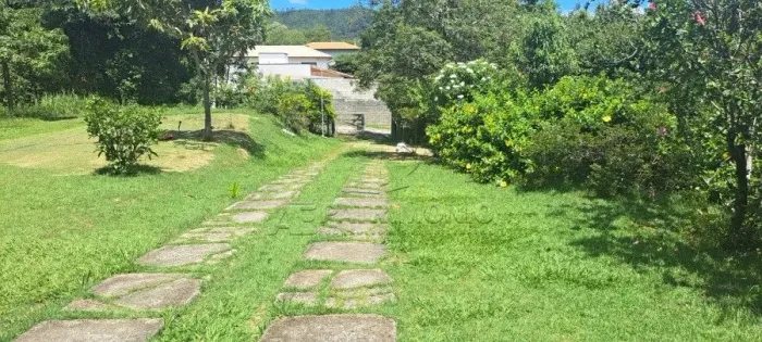 CASA TERREA CONDOMINIO 5 SUITES - RECANTO DOS PÁSSAROS (ALUMÍNIO)