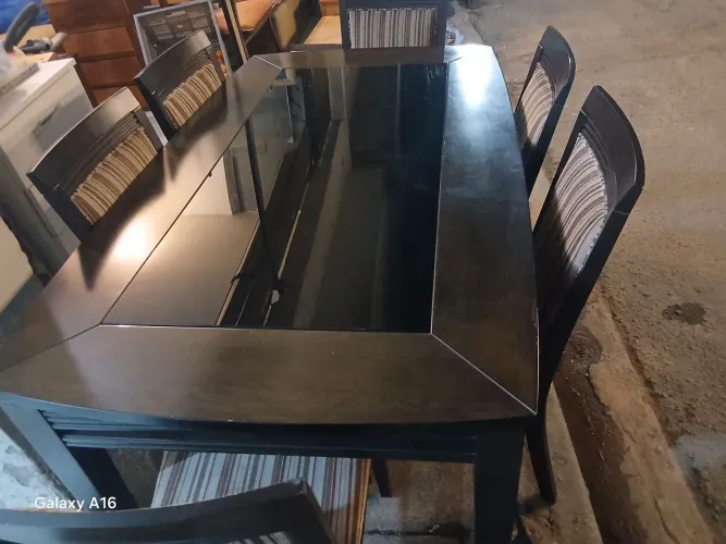 Mesa 6 cadeiras 