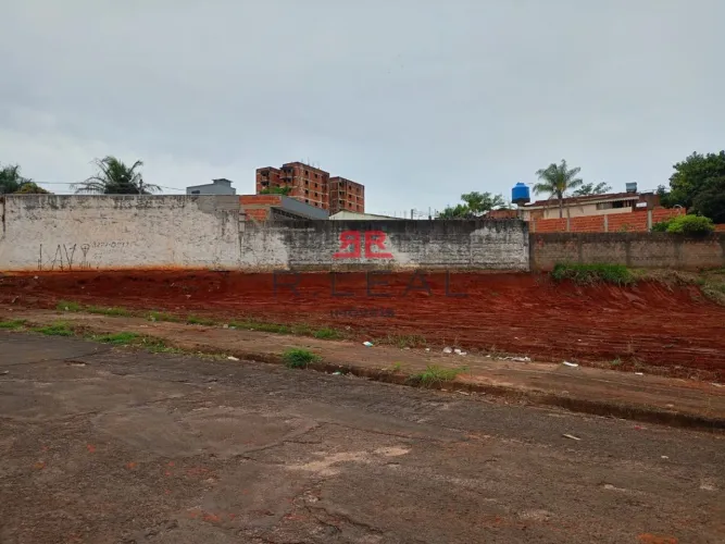 Terreno para venda com 183,56 m² em Vila São João do Ipiranga, Bauru - SP