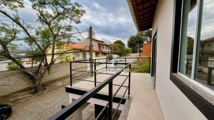 Casa com 3 dormitórios à venda, 164 m² por R$ 650.000,00 - Jardim Belvedere - Volta Redond