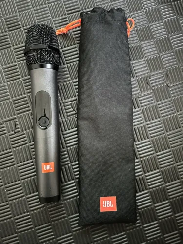 Microfone JBL da on the go