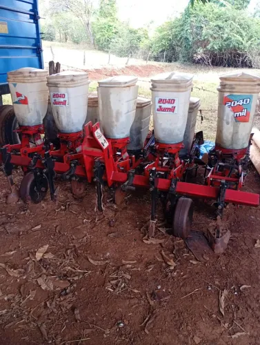 Plantadeira Jumil 2040