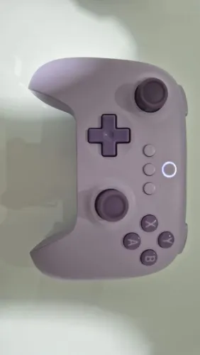 Controle 8BitDo Ultimate C 2.4G Wireless - Violeta | R$ 200