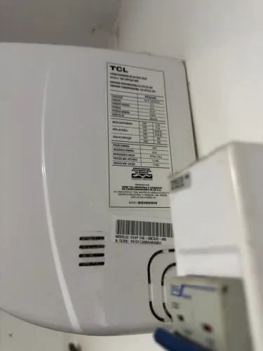 Ar condicionado TCL 9000btu NOVO bom estado