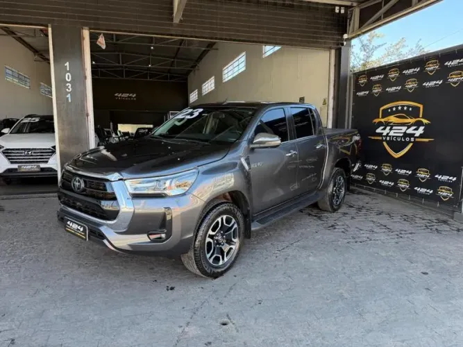 Toyota Hilux CD SRX Limited 4X4 2.8 TDI Die.aut 2023