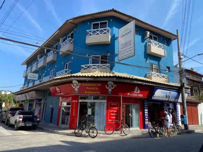 Apartamentos à venda na rua da Praia Grande.