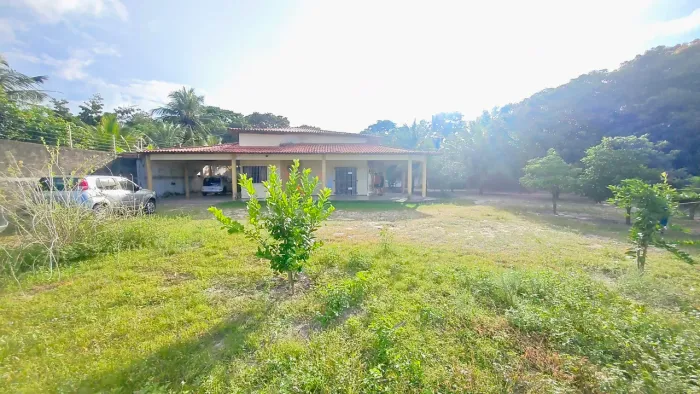 Chácara de 2475m² com acesso asfaltado no Araçagy