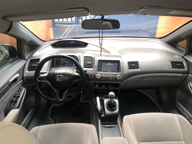 Honda Civic Sedan LXS 1.8/1.8 Flex 16V Mec. 4P 2007