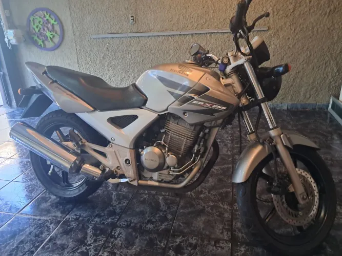 HONDA CBX 250 TWISTER 2008/2008 - PADRÃO PREMIUM ?