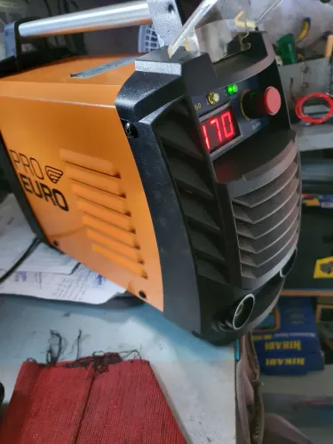 VENDO MÁQUINA DE SOLDA PRO EURO, SOLDA ALUMÍNIO, FERRO E INOX 160 Amper
