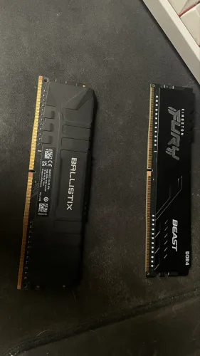 Memória RAM DDR4 3200mhz CL16 8x2 (16gb)