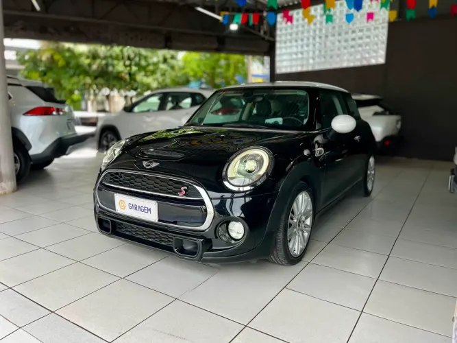 Mini Cooper S 2.0 Turbo 16V 3P Aut. 2017