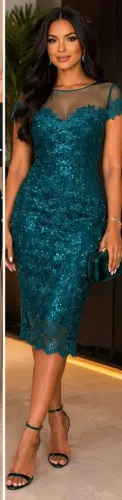 Vestido Social Verde Esmeralda em Renda e Detalhes em Paetês Tam G