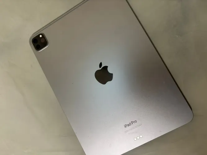 iPad Pro 11" 