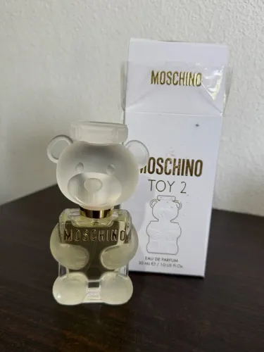 Perfume Moschino Toy 2