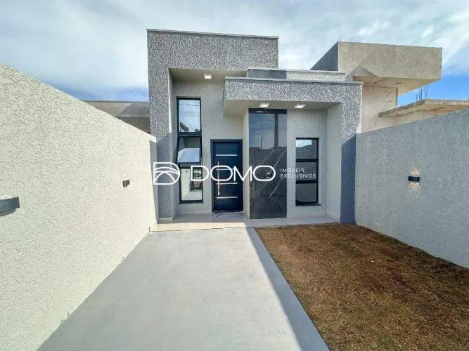 Casa à venda em Cascavel/PR (Bairro Loteamento Mônaco) | 2 quartos, 2 salas e quintal