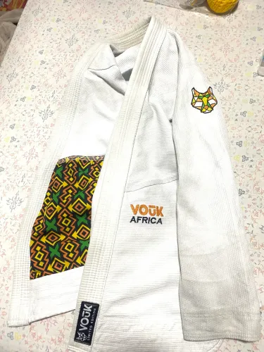 Kimono vouk edição limitada a3