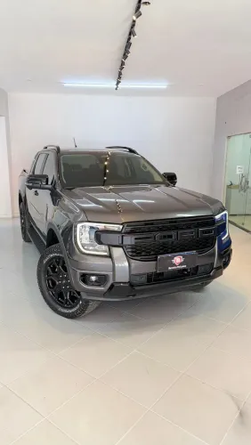 Ford Ranger Limited+ 3.0 V6 4X4 CD TB DIE AUT 2026