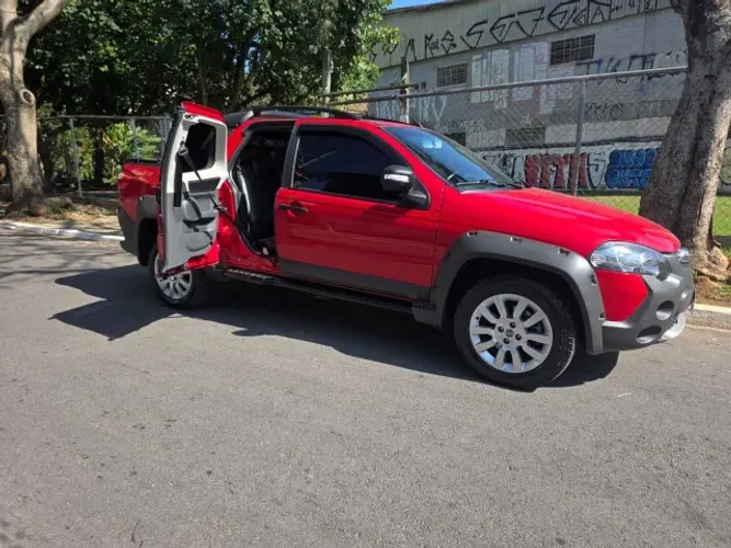 Fiat Strada Adventure1.8/ 1.8 Locker Flex CD 2016