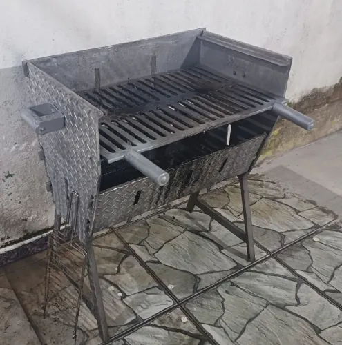 Churrasqueira de alumínio extra grande