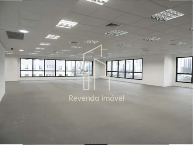 Sala Comercial para Locação em Barueri - SP - Alphaville Industrial 1.354m², 4 Banheiros, 