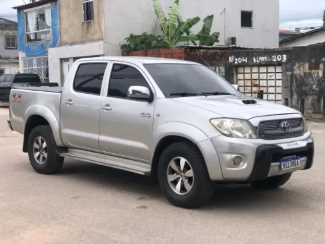 Toyota Hilux CD SRV D4-d 4X4 3.0 TDI Diesel AUT 2009