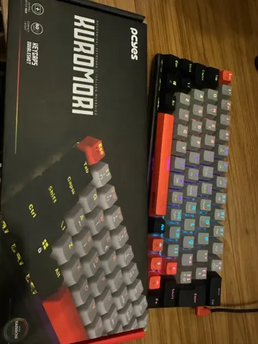 Teclado gamer mecânico 