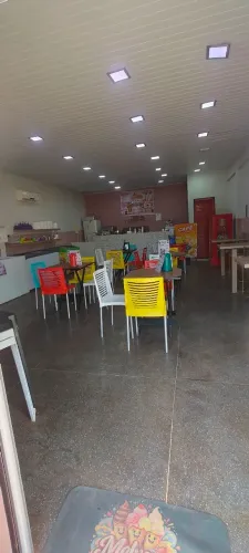 Vendo sorveteria completa