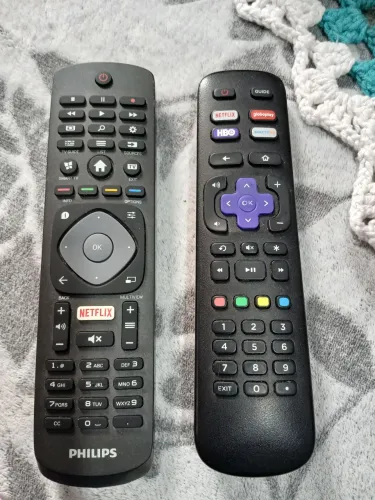 Controles Remoto Smart tv Philips e Roku