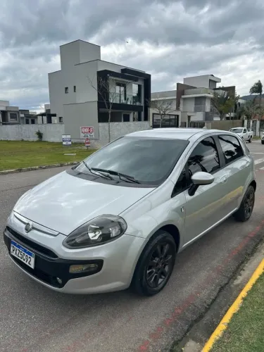 Fiat Punto Attractive Italia 1.4 F.flex 8V 5P 2016