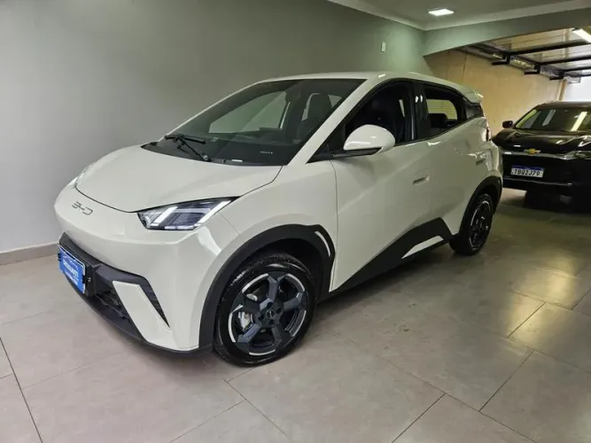 BYD Dolphin Mini (Elétrico) 2025