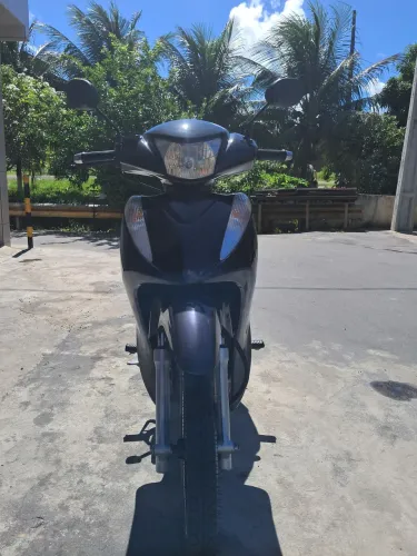 Biz 125 EX ano 20212