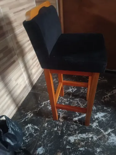 Cadeira de bancada 