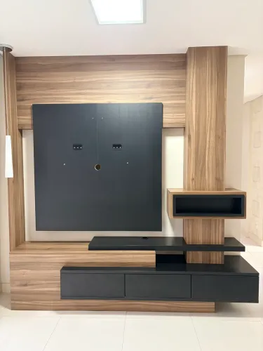 painel e rack de tv