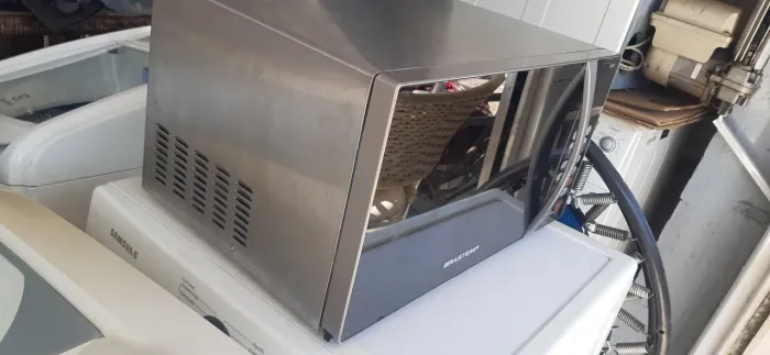 Micro-ondas funcionando perfeitamente