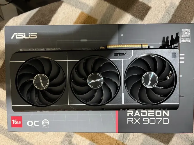 AMD Radeon RX 9070