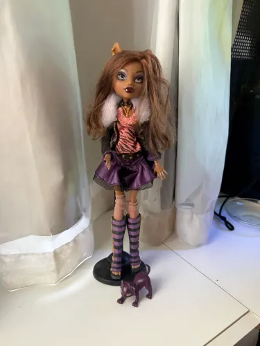 Monster High ghoulia e claudinha vey RESEVADO LORAC