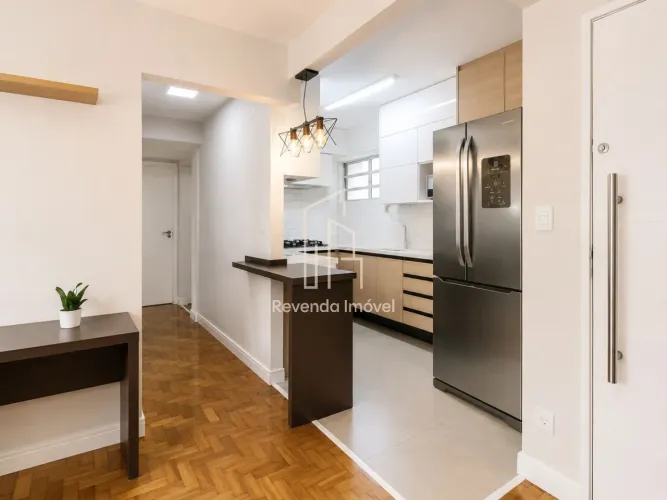Apartamento à venda na Bela Vista, São Paulo-SP: 2 quartos, 1 banheiro, 1 vaga. Conforto e