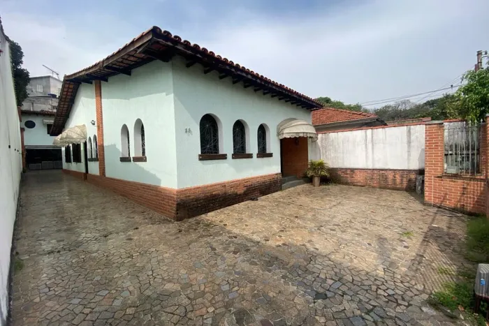 Casa à venda com 6 dormitórios e 5 suítes no Jabaquara em São Paulo REF: OR *16