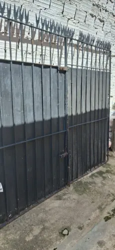 Portão de garagem de duas banda