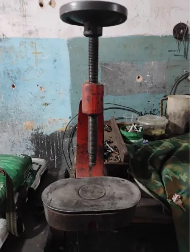 Máquina Vulcanizadora de Câmara de Ar (Para Borracharia)
